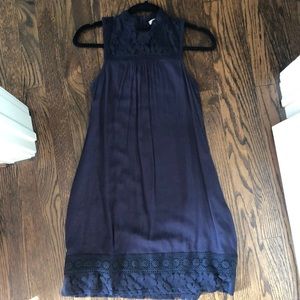 Navy gauzey/lace detailed mini dress